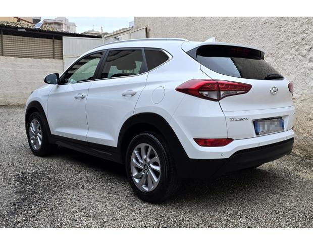 Hyundai Tucson-1.7CRDI-116CV-Xpossible