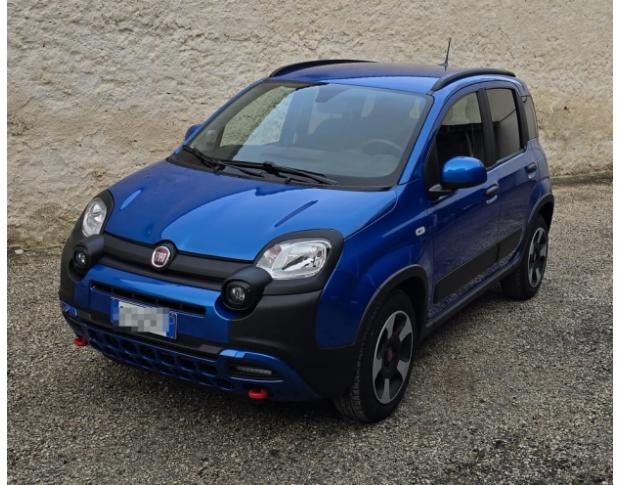FIAT Panda-CROSS-1.0-70cv-HYBRID