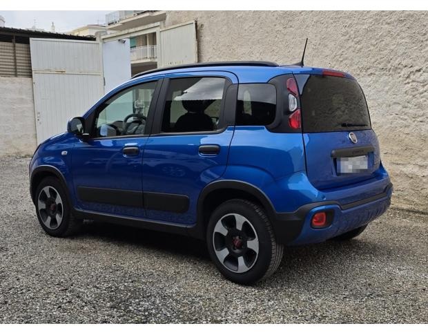 FIAT Panda-CROSS-1.0-70cv-HYBRID