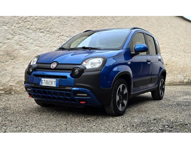 FIAT Panda-CROSS-1.0-70cv-HYBRID