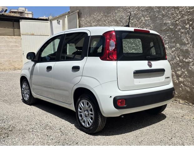 FIAT Panda-1.0-70CV-HYBRID-KM-ZERO