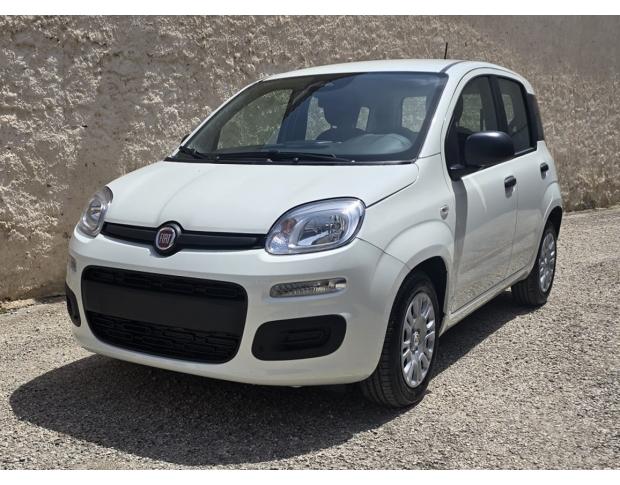 FIAT Panda-1.0-70CV-HYBRID-KM-ZERO