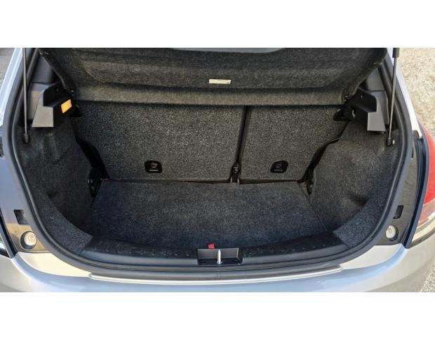 Lancia YPSILON-GOLD-1.3MJT-95CV