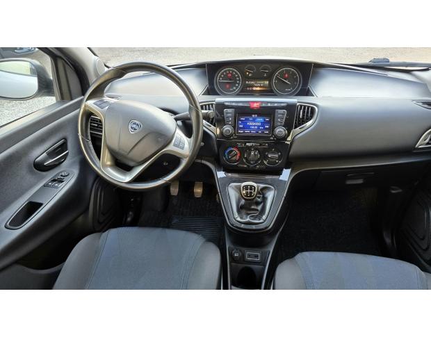 Lancia YPSILON-GOLD-1.3MJT-95CV